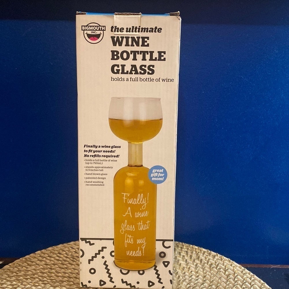 New in Box Big Mouth, Inc. The Ultimate Wine Bottle Glass 750ml